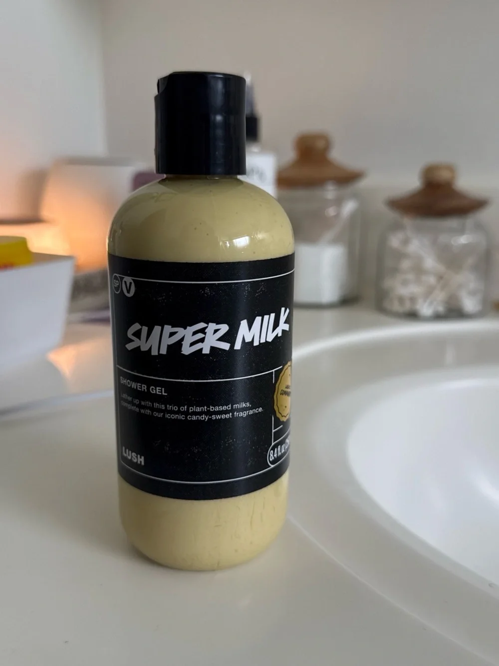 LUSH Super Milk Shower Gel